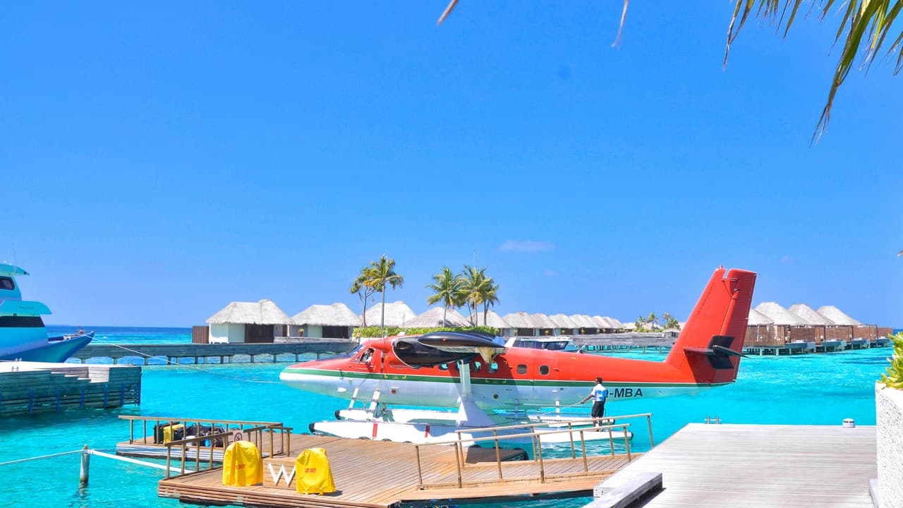 Seaplane Transfer to Resort