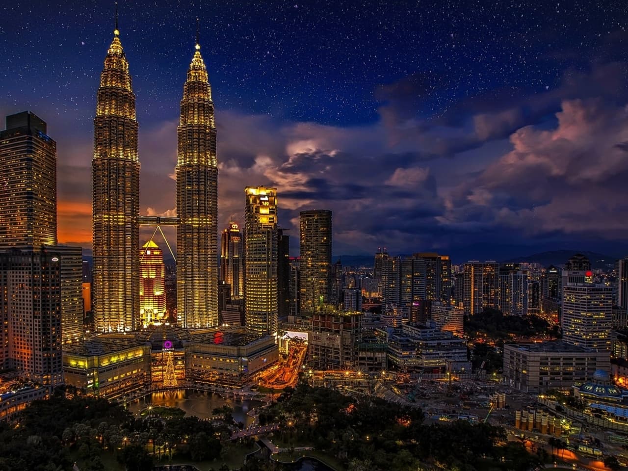 Petronas Twin Towers (Kuala Lumpur)