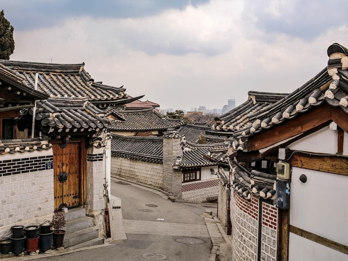 Bukchon Hanok Village (Seoul)